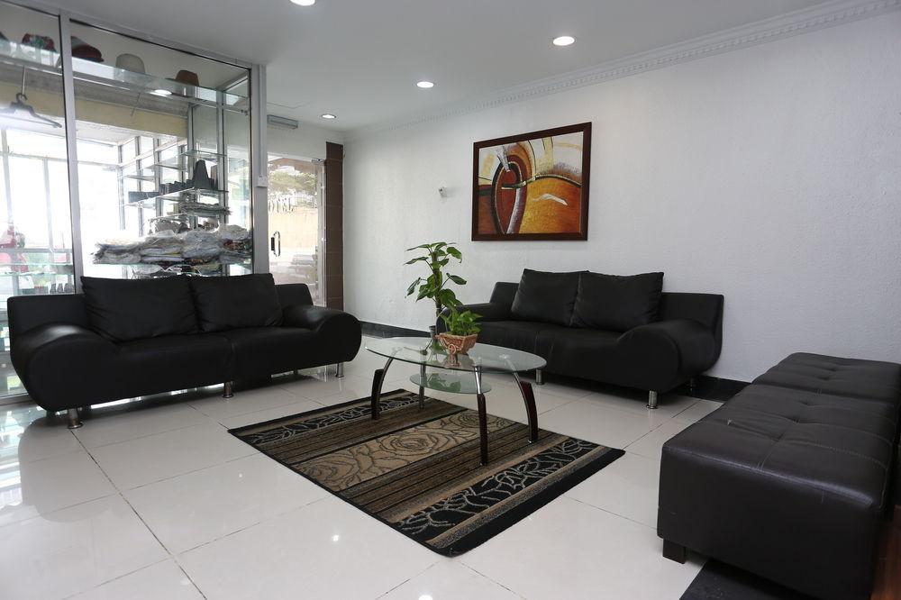 Oyo 103 V'La Garden Hotel Kuala Lumpur Buitenkant foto