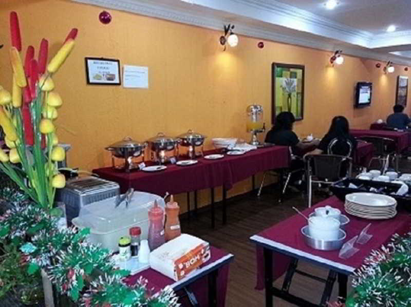 Oyo 103 V'La Garden Hotel Kuala Lumpur Buitenkant foto