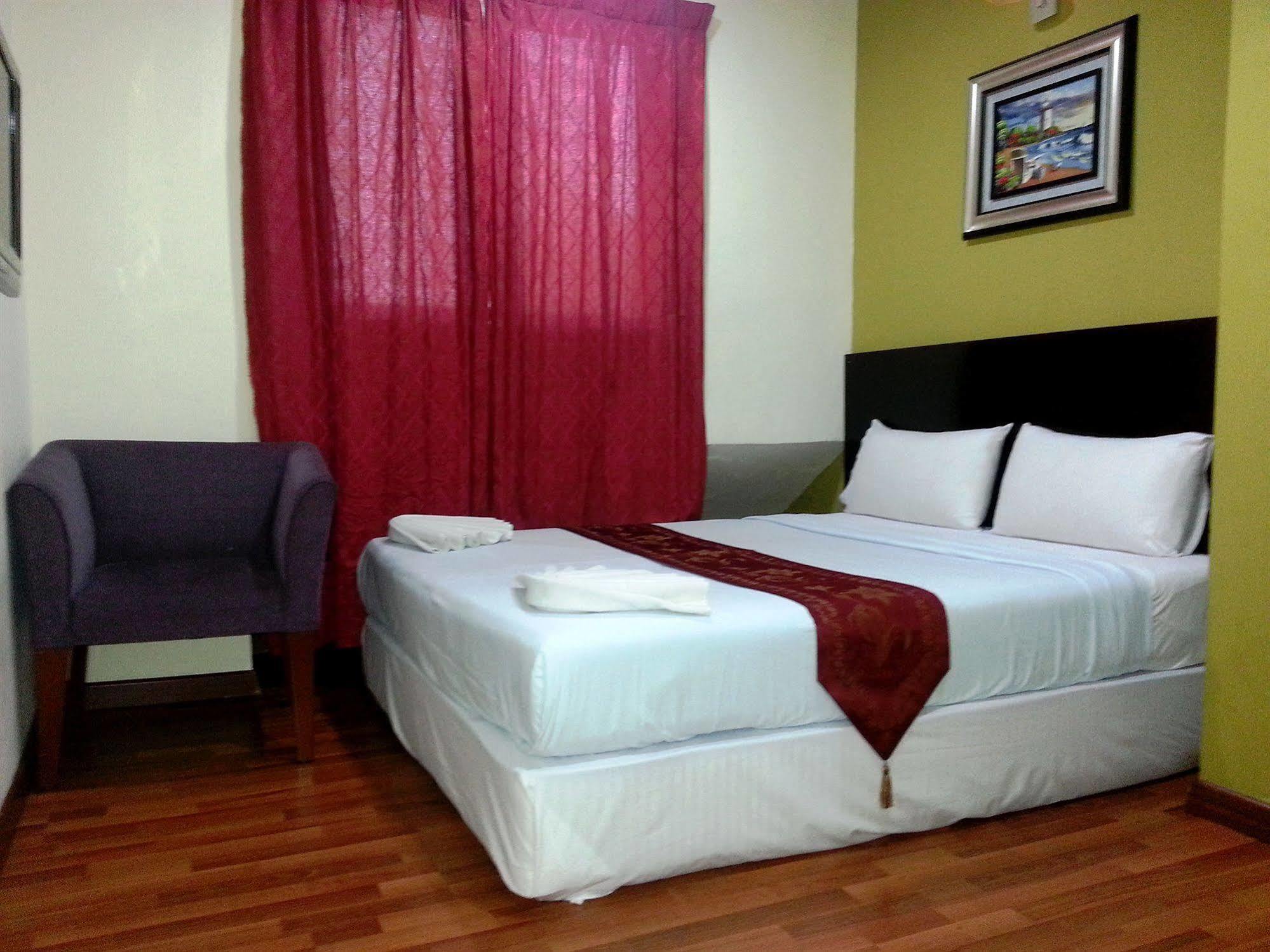 Oyo 103 V'La Garden Hotel Kuala Lumpur Buitenkant foto