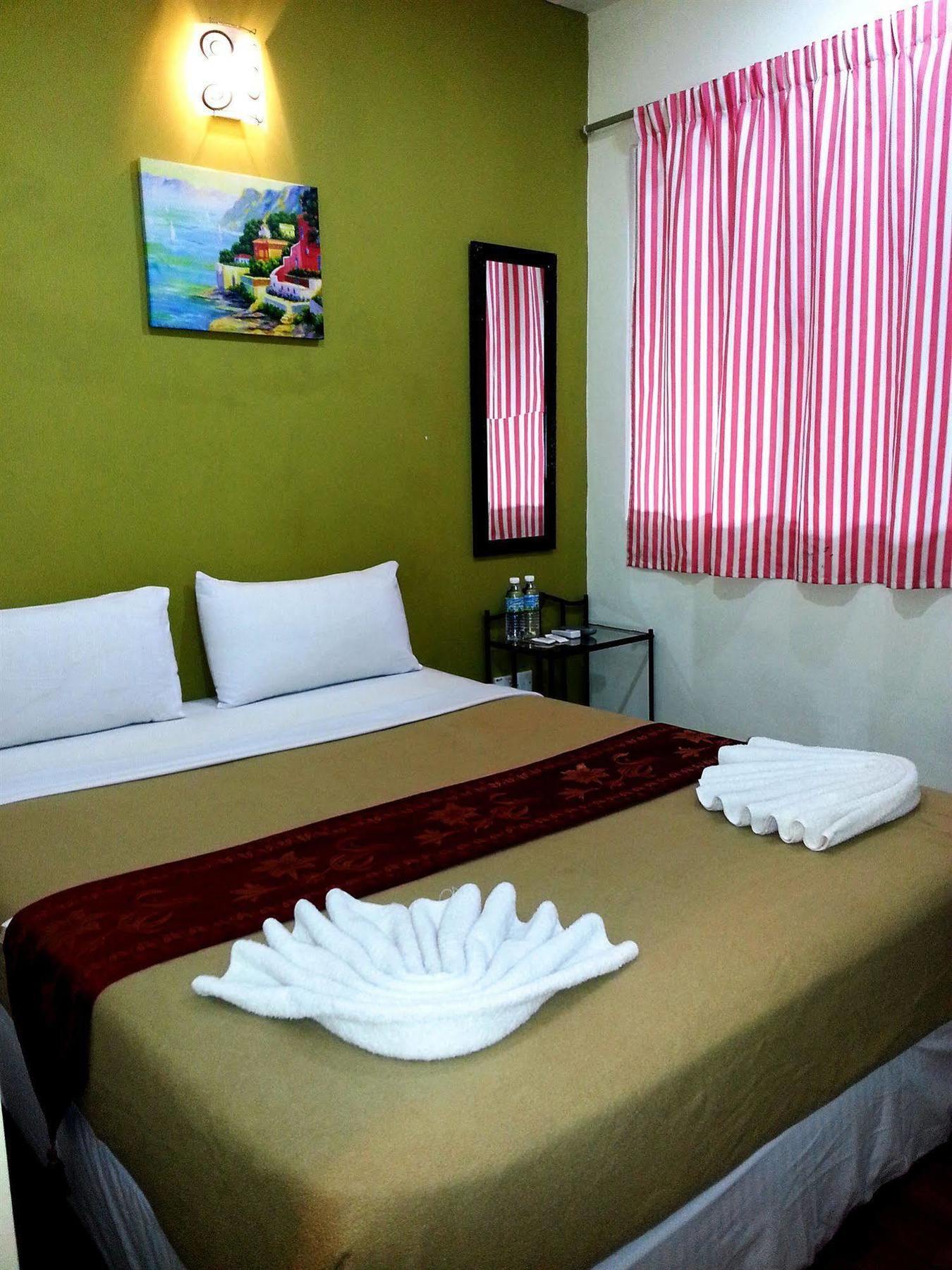 Oyo 103 V'La Garden Hotel Kuala Lumpur Buitenkant foto